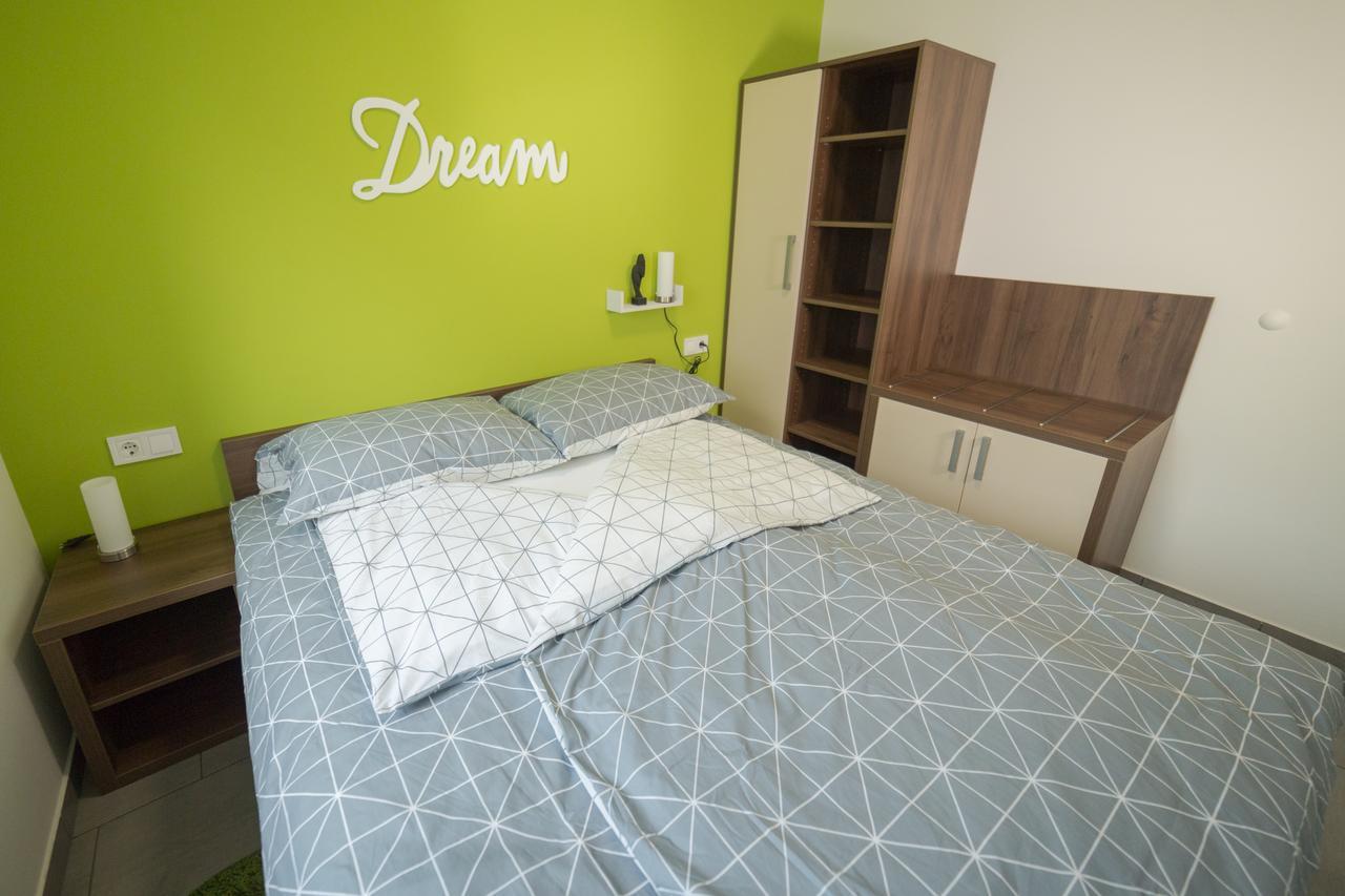 Apartma Mariposa Banovci Εξωτερικό φωτογραφία