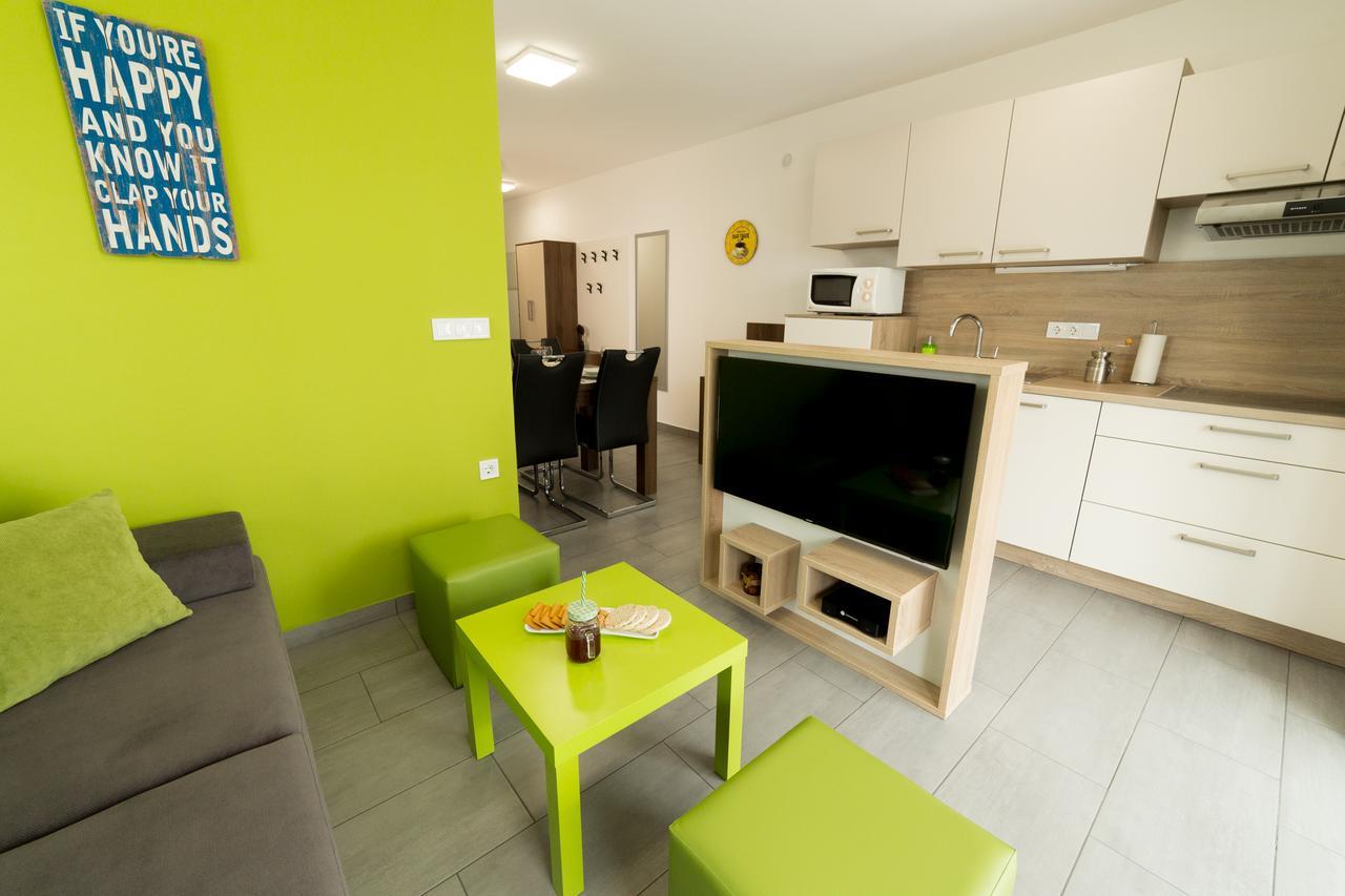 Apartma Mariposa Banovci Εξωτερικό φωτογραφία
