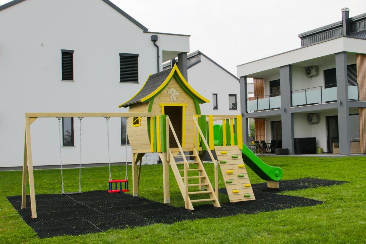 Apartma Mariposa Banovci Εξωτερικό φωτογραφία